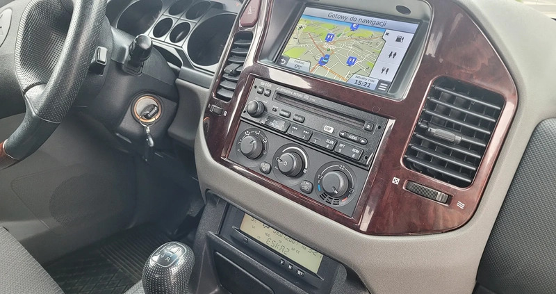 Mitsubishi Pajero cena 32600 przebieg: 219170, rok produkcji 2000 z Rzeszów małe 137